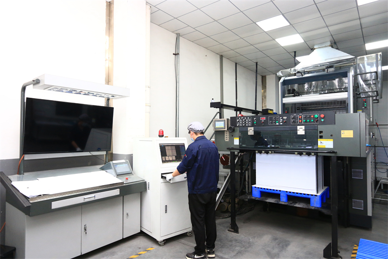 生產和檢驗一體的設備   說明書印刷檢品一體機2 - 副本.JPG